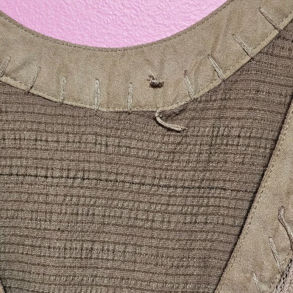 Gimmicks XS Beige Sleeveless Knit Top Lace Details V-Neck Back Cotton Blend Boho - Picture 12 of 14